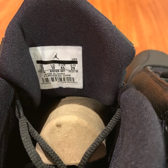 JORDAN JUMPMAN QUICK 23 ‘TRIPLE BLACK’ - Picture 7 of 8